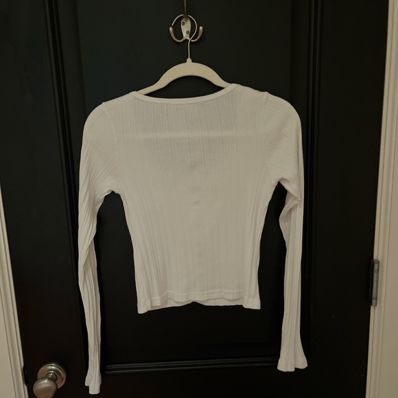 White Button-Up Ribbed Top - Picture 2 of 2